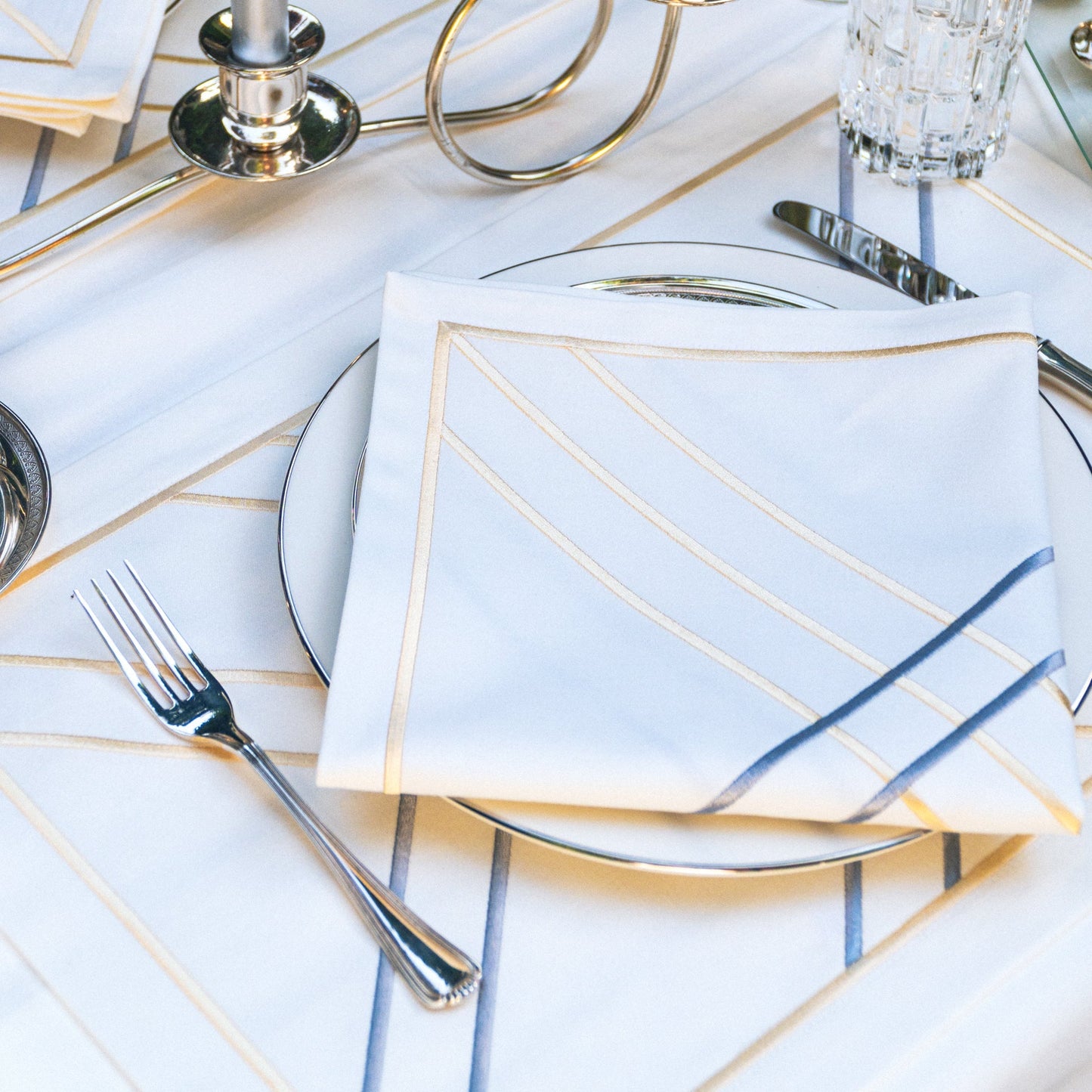 MAYA.CROWN - Amerikan Servis 4'lü Set